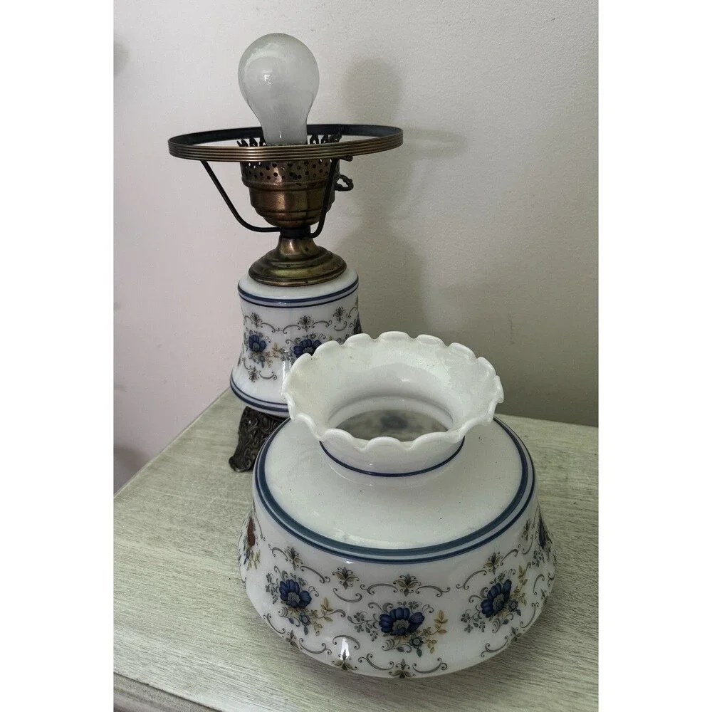 Vintage Quoizel Model 1960 Gone with the Wind Lamp Blue Floral Milk Glass Parlor
